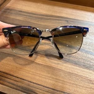 Ray-Ban RB 3016 Clubmaster sunglasses